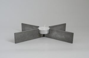 Contemporary candle holder Ekis